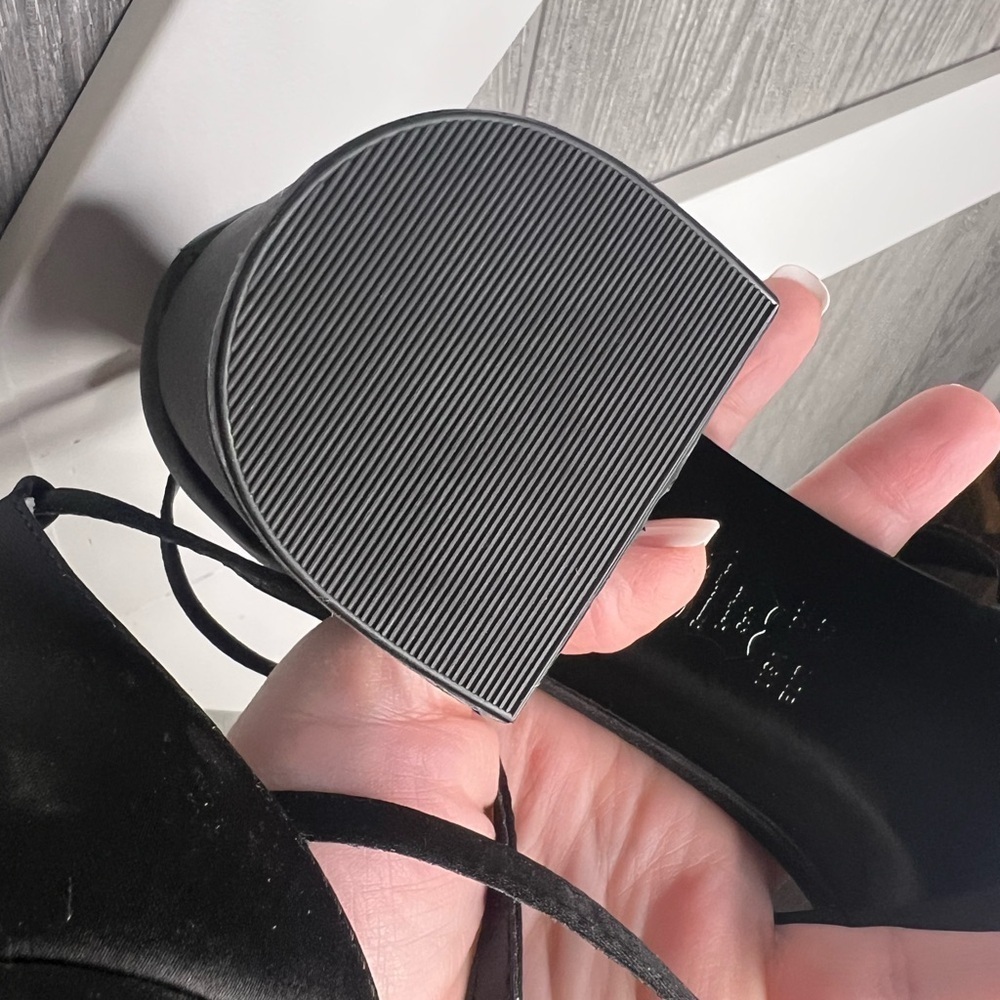 S60. NWT Nina Nora Black Heels Black Luster Satin 10M - Picture 7 of 9